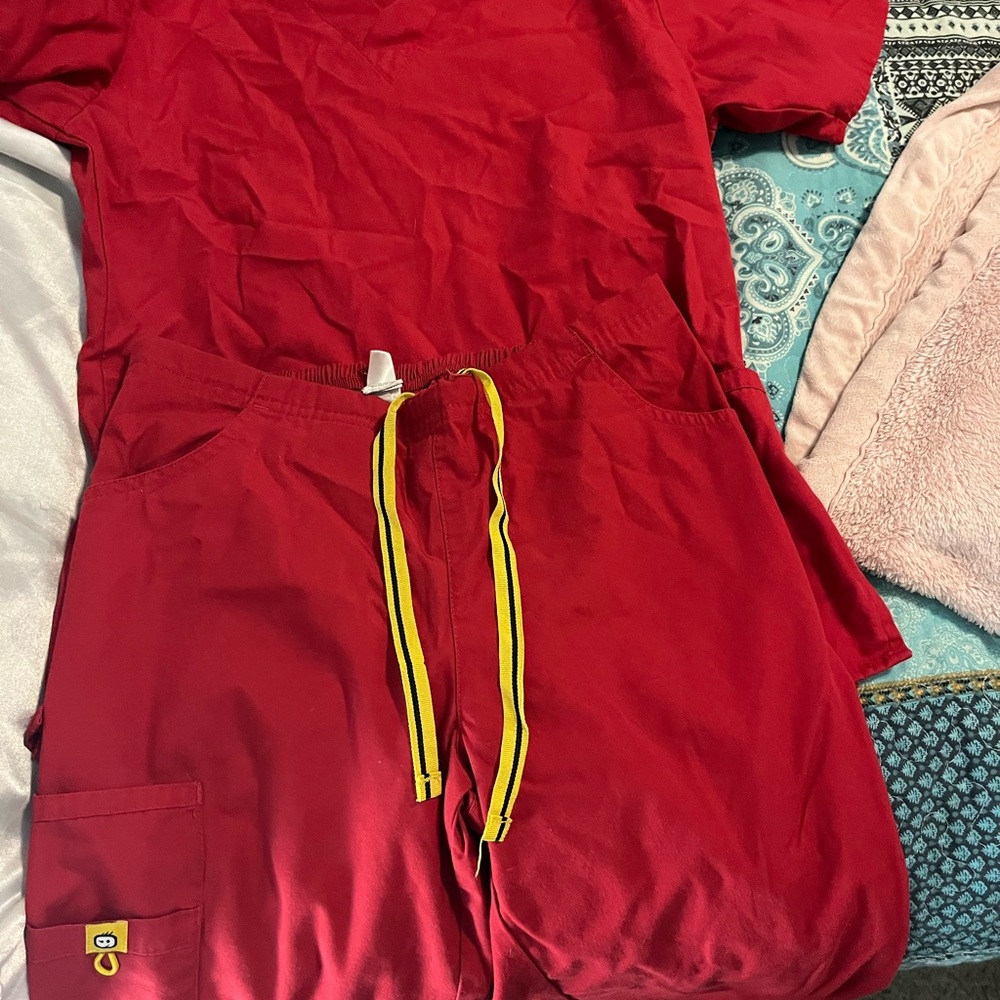 WonderWink Red Scrub Set with Yellow Accents